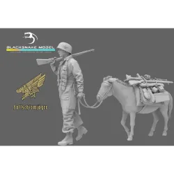 Black Snake Fsj-01-16 1/16 1 Fallschirmjager Leading A Donkey Resin Kit