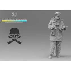 Black Snake Ttnkf-03-16 1/16 Officer Totenkopf In Winter Uniform Taking A Coffee Break Eastern Front 1943-44