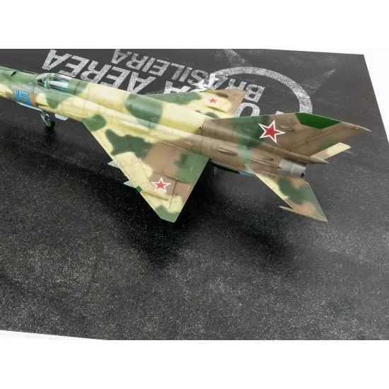 Red Fox Db-48025 1/48 Asphalt Diorama Base - Brazil 380x320mm 3d Diorama Base
