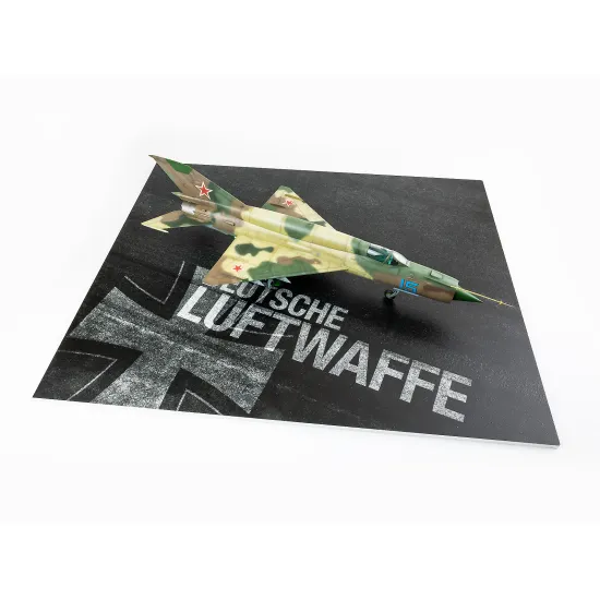 Red Fox Db-48033 1/48 Asphalt Diorama Base - Germany 380x320mm 3d Diorama Base