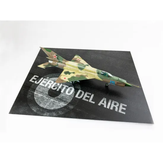 Red Fox Db-48037 1/48 Asphalt Diorama Base - Spain 380x320mm 3d Diorama Base