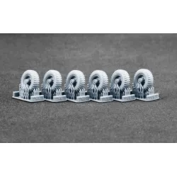 Scalex Wm-72015w 1/72 Fv-603 Saracen Trak Grip 12 00-20 Weighted Wheel Set For Ace