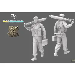 Black Snake K-12-16 1/16 Vickers Commando Gunner Kieffer Resin Figure Kit