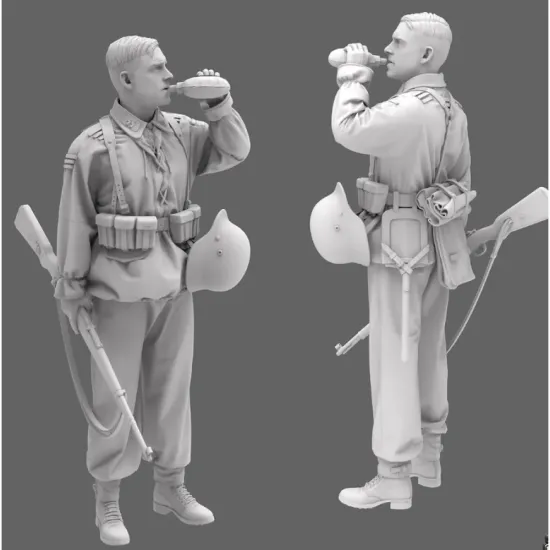 Black Snake Waffen-10-16 1/16 German Waffen Soldier Resin Figure
