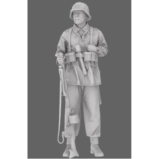 Black Snake Waffen-14-16 1/16 German Waffen Soldier Resin Figure Kit
