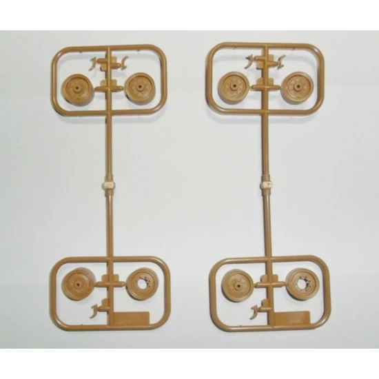 ZiL-131 Soviet Army truck 1/35 ICM 35515