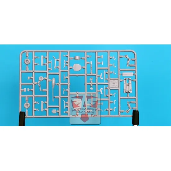 Aa Models 7231 1/72 Hawk 208 Light Fighter Malaysian A F Plastic Model Kit