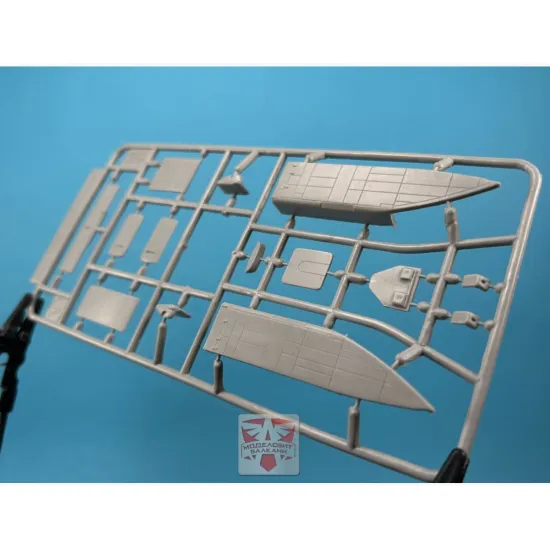 Aa Models 44101 1/144 Short Sc 7 Skyvan Plastic Model Kit