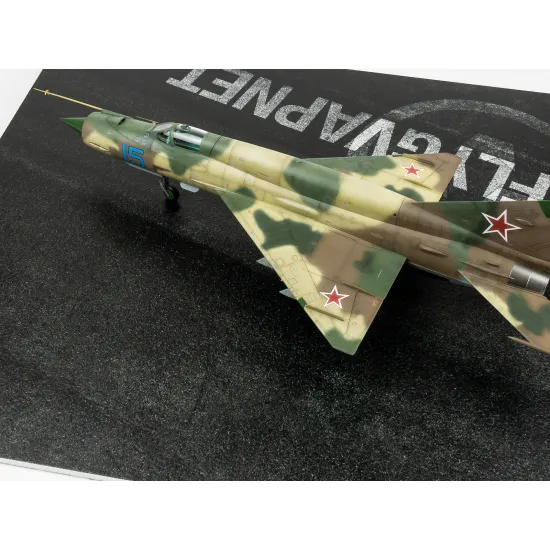Red Fox Db-48038 1/48 Asphalt Diorama Base - Sweden 380x320mm 3d Diorama Base