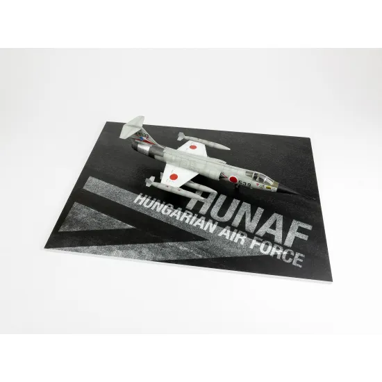 Red Fox Db-72030 1/72 Asphalt Diorama Base - Hungary 300x230mm 3d Diorama Base