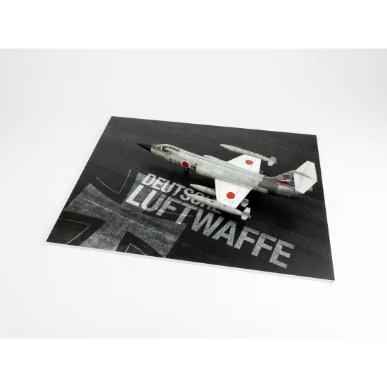 Red Fox Db-72033 1/72 Asphalt Diorama Base - Germany 300x230mm 3d Diorama Base