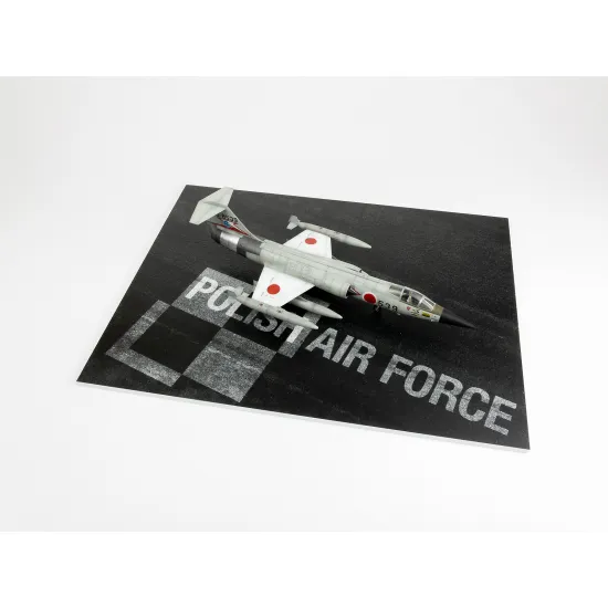 Red Fox Db-72034 1/72 Asphalt Diorama Base - Poland 300x230mm 3d Diorama Base