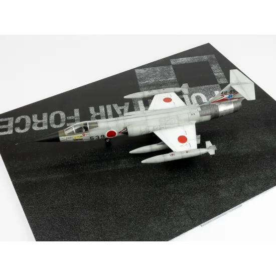Red Fox Db-72034 1/72 Asphalt Diorama Base - Poland 300x230mm 3d Diorama Base