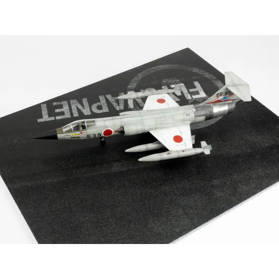 Red Fox Db-72038 1/72 Asphalt Diorama Base - Sweden 300x230mm 3d Diorama Base