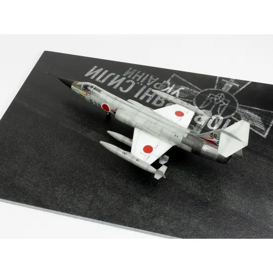 Red Fox Db-72040 1/72 Asphalt Diorama Base - Ukraine 300x230mm 3d Diorama Base