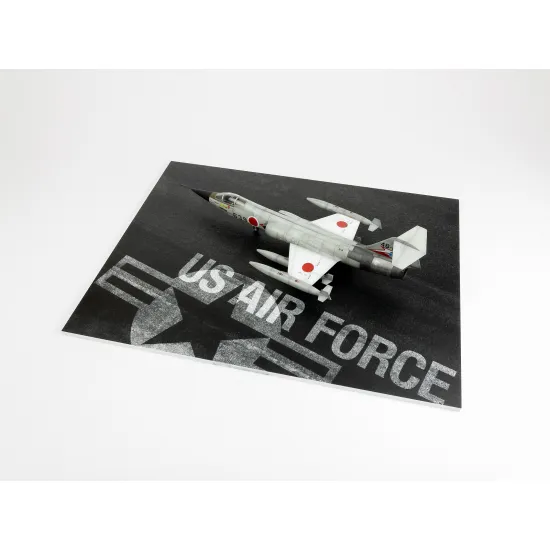 Red Fox Db-72041 1/72 Asphalt Diorama Base - Usaf 300x230mm 3d Diorama Base