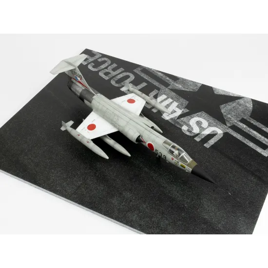 Red Fox Db-72041 1/72 Asphalt Diorama Base - Usaf 300x230mm 3d Diorama Base