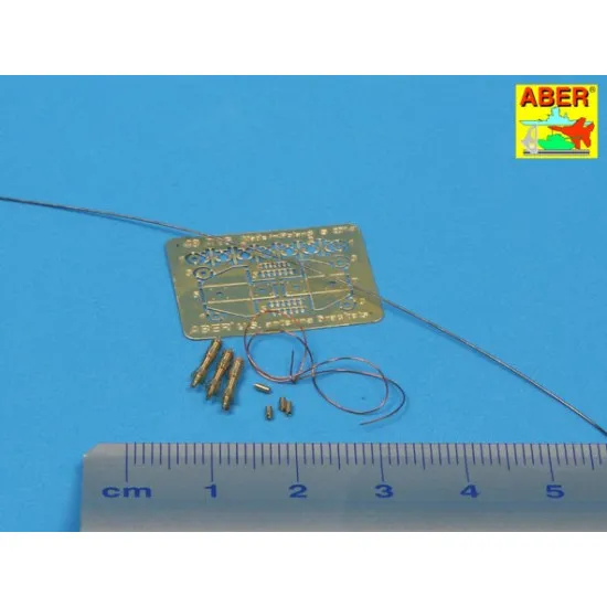 US antenna and brackets (set of 3 pcs) 1/48 Aber 48-A26