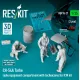 Reskit Rsf35-0027 1/35 Ch-54a Tarhe Radio Equipment Compartment With Technicians 3 Pcs For Icm Kit 3d Printed