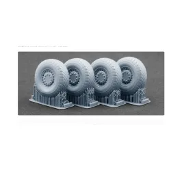 Scalex Ww-35018c 1/35 M1/M114 Early Ww2 Ordinary And Weighted Wheel Set For Bronco Italeri