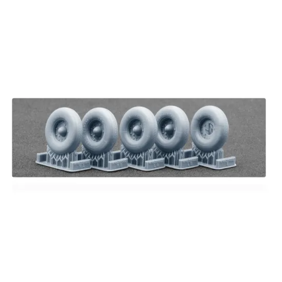 Scalex Ww-35022 1/35 Kubelwagen Type 82 Balon 1 Ordinary Wheel Set For Meng Tamiya
