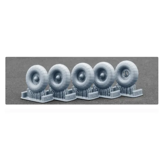 Scalex Ww-35023 1/35 Kubelwagen Type 82 Balon 2 Ordinary Wheel Set For Meng Tamiya