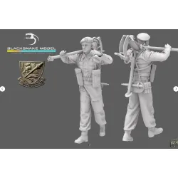 Black Snake K-14-48 1/48 Vickers Commando Kieffer Tripod Rifleman Resin Figure