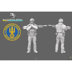 Black Snake Uks-04-48 1/48 Ukrainian Soldier Resin Figure