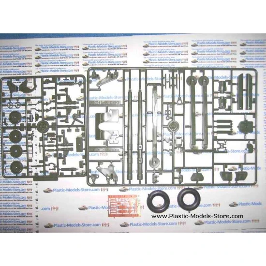 122 mm soviet howitzer D-30 2A18 1/35 SKIF 215