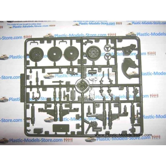 122 mm soviet howitzer D-30 2A18 1/35 SKIF 215