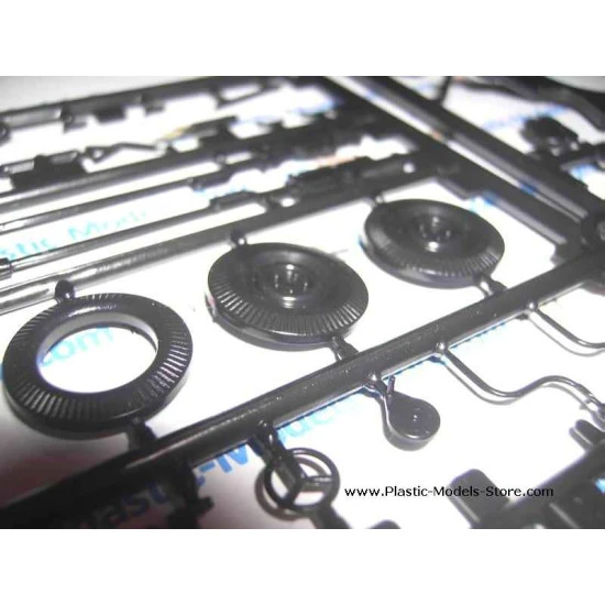 Soviet ATV MT-LB carrier with ZU-23-2 gun 1/35 SKIF 229