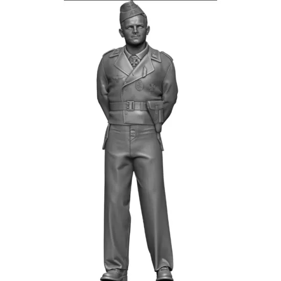 Black Snake Pz-03 1/35 Veteran Crew Member Of Panzer Eastern Front 1944 Ww2 Resin Figure Kit