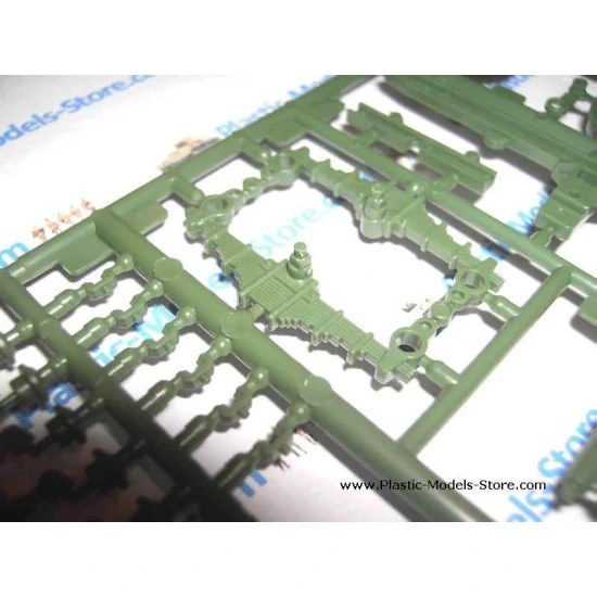 BTR-152 personnel carrier with ZU-23-2 gun Lebanon 1/35 SKIF 208