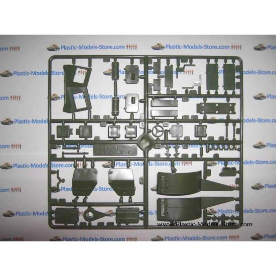 BTR-152 personnel carrier with ZU-23-2 gun Lebanon 1/35 SKIF 208