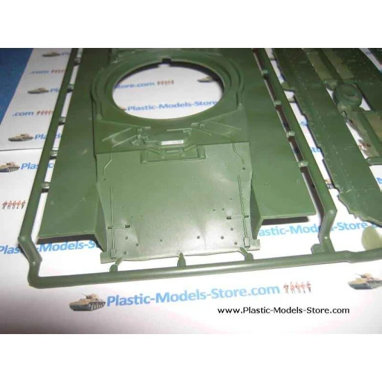 T-80UD Soviet main battle tank Bereza MBT T-80 mod 1/35 SKIF 201