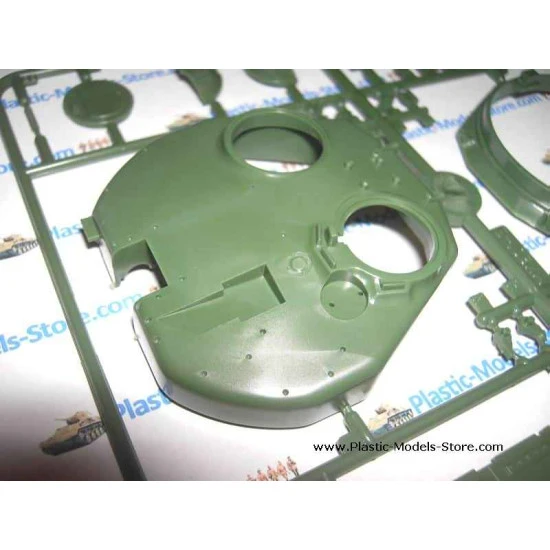 T-80UD Soviet main battle tank Bereza MBT T-80 mod 1/35 SKIF 201