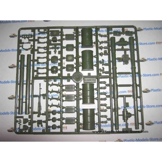 T-80UD Soviet main battle tank Bereza MBT T-80 mod 1/35 SKIF 201