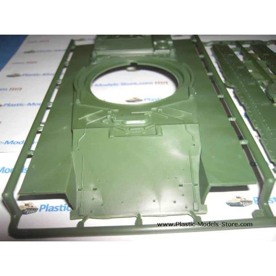 T-80UD Soviet tank Bereza MBT T-80 mod PROFI PACK 1/35 SKIF 302