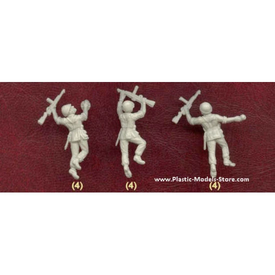 Italian Folgore Division Infantry WWII 1/72 Waterloo 1815 AP002