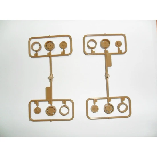 Lastkraftwagen 3,5 t AHN WWII German Army truck 1/35 ICM 35416