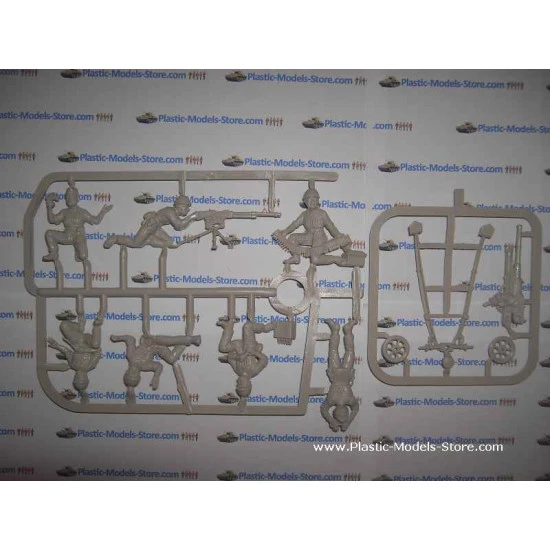 Folgore Division Light Artillery WWII 1/32 Waterloo 1815 AP014