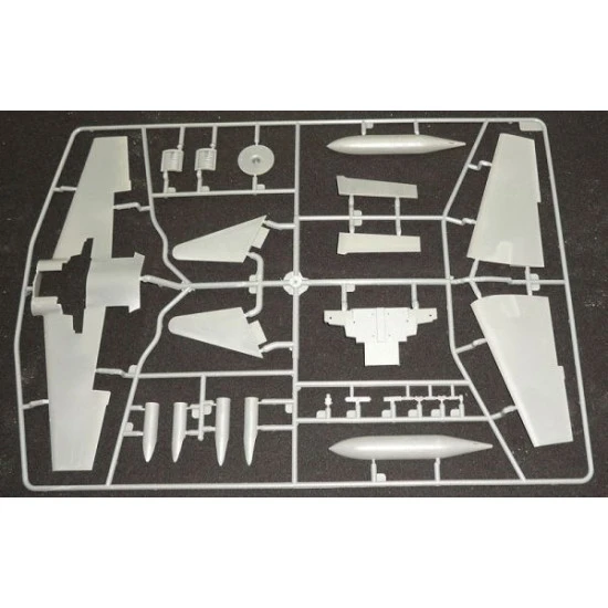 Fighter F-94C Starfire 1/48 KITTY HAWK 80101