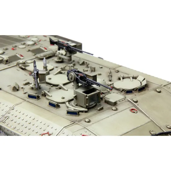 Israeli heavy tracked armored vehicle Ahzarit 1/35 MENG 003