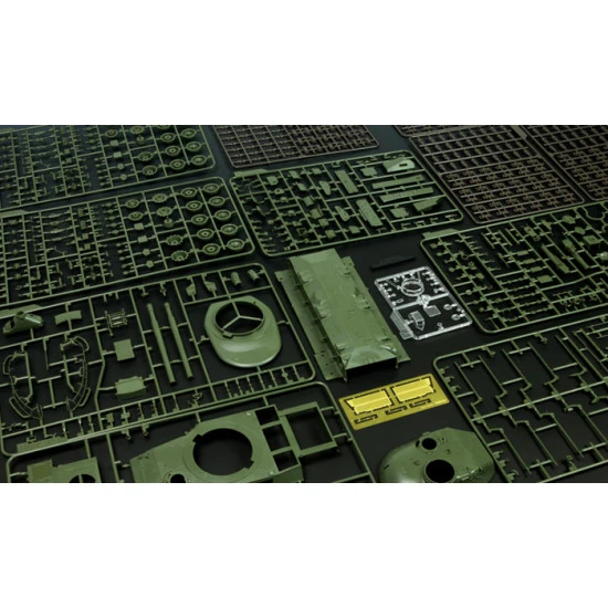 FRENCH MAIN BATTLE TANK AMX-30B 1/35 MENG 003