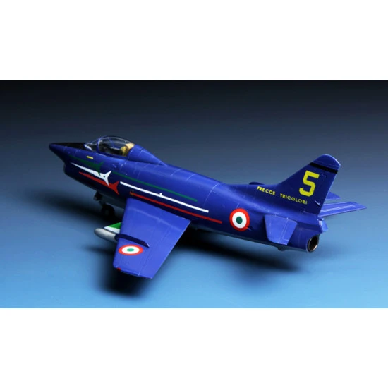 G.91R LIGHT FIGHTER-BOMBER 1/72 MENG 004