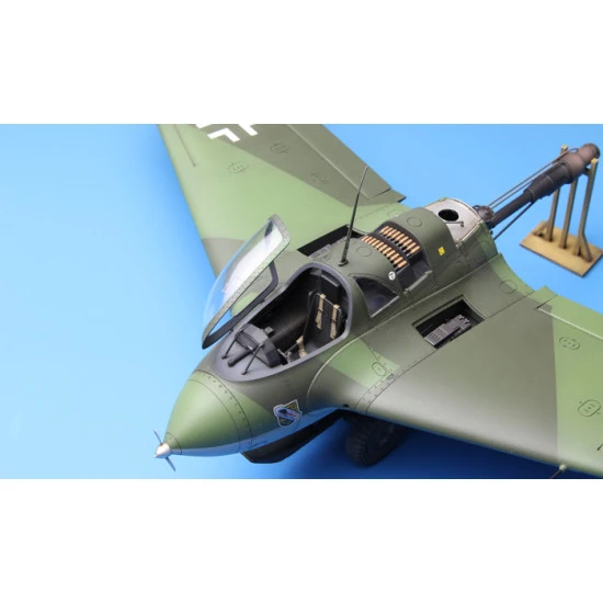 IMPERIAL JAPANESE ARMY KAYABA Ku-4 RAM-JET FIGHTER 1/72 MENG 001