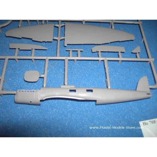 Heinkel He 70F-2 Spanish German aircraft WWII 1/72 ICM 72231