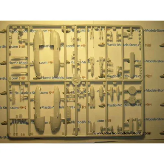 Pe-2 Petlyakov Finland Air Force bomber WWII 1/72 UM 102