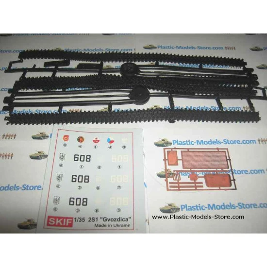 2S1 GVOZDIKA soviet Self-Propellered howitzer 1/35 SKIF 206