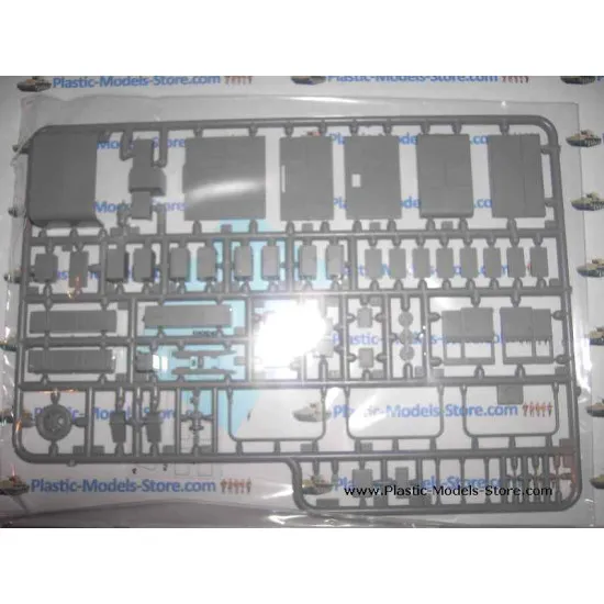 Bedford QLB British bofors gun tractor 1/72 IBG Models 72004